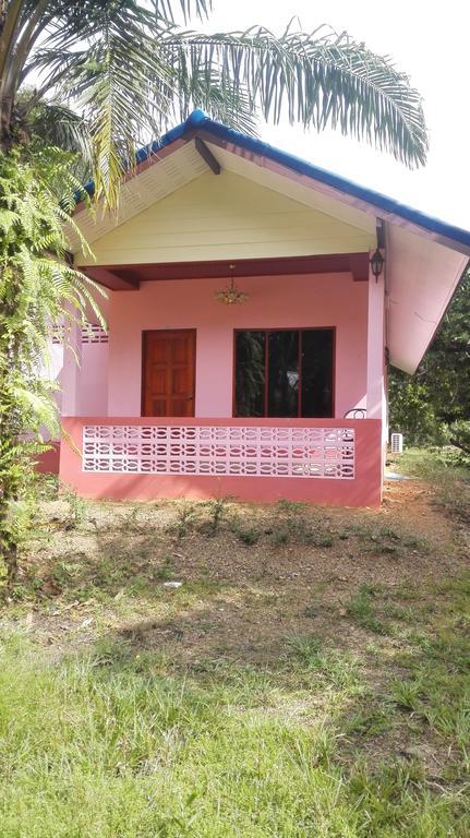 Hotel Cashew nut Bungalows Ao Nang Exterior foto